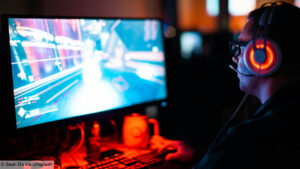 UK Prime Minister Keir Starmer targets online gaming in under-16 social media ban