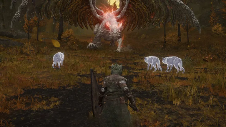 Best-Elden-Ring-summons-spirit-ashes-Lone-Wolf Evocazioni ceneri spiritiche di Elden Ring - il Tarnished evoca tre lupi spiritici per attaccare il drago davanti a loro.