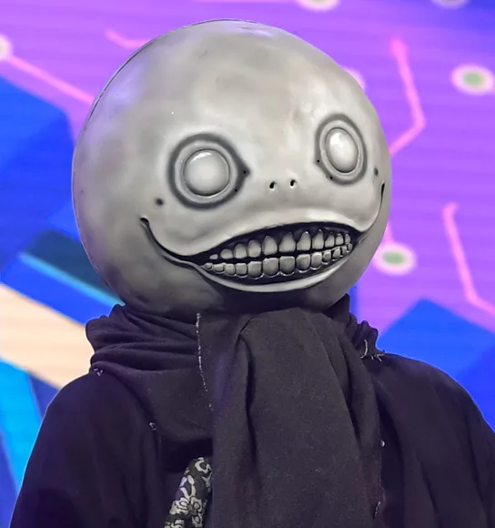 Il director e sceneggiatore Yoko Taro, creatore di Drakengard e Nier